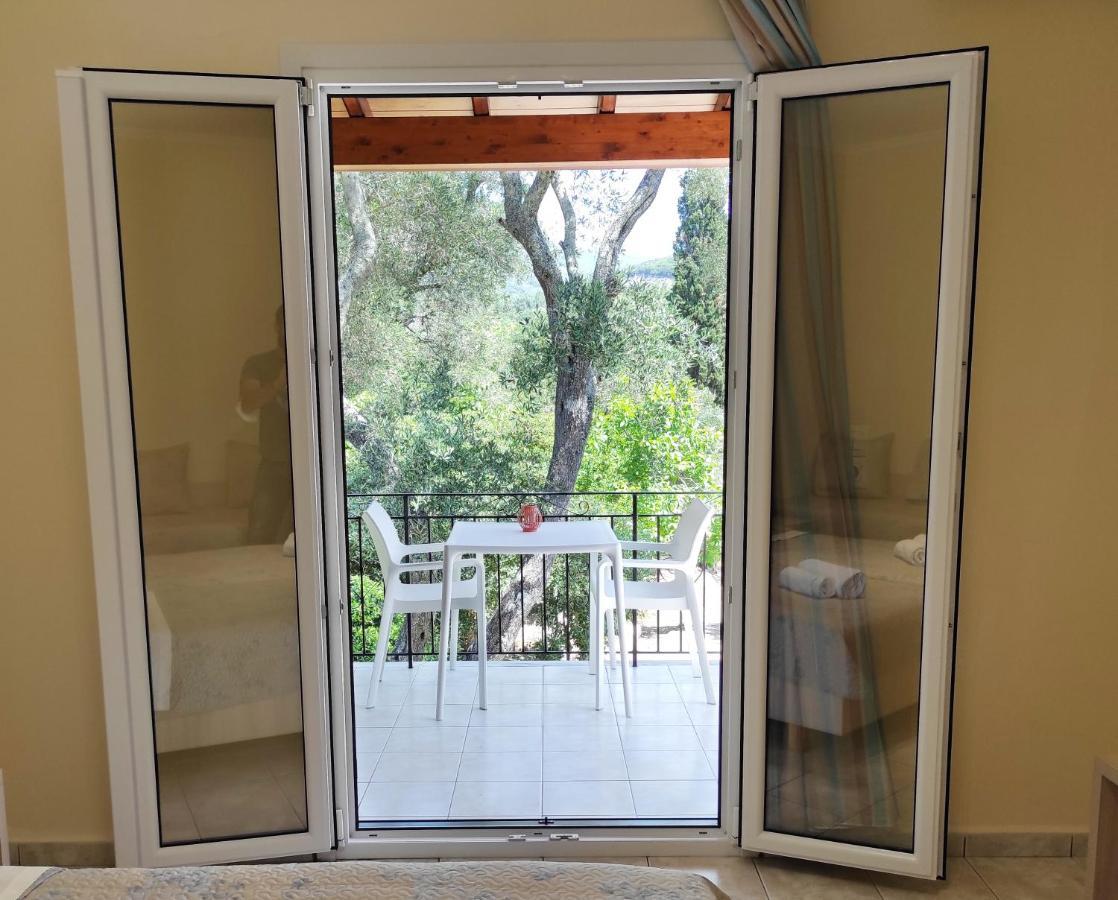 Villa Eleni - Studios Liapades Zewnętrze zdjęcie