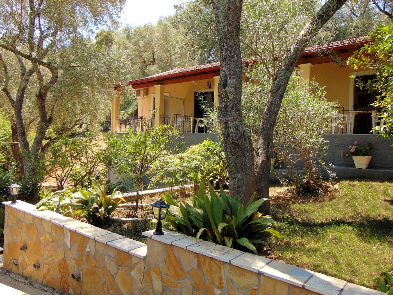 Villa Eleni - Studios Liapades Zewnętrze zdjęcie
